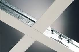 Cielorraso desmontable larguero T 3.66m Ud